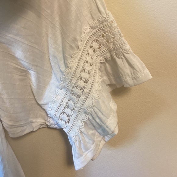 SHEER WHITE TOP - Picture 3 of 4